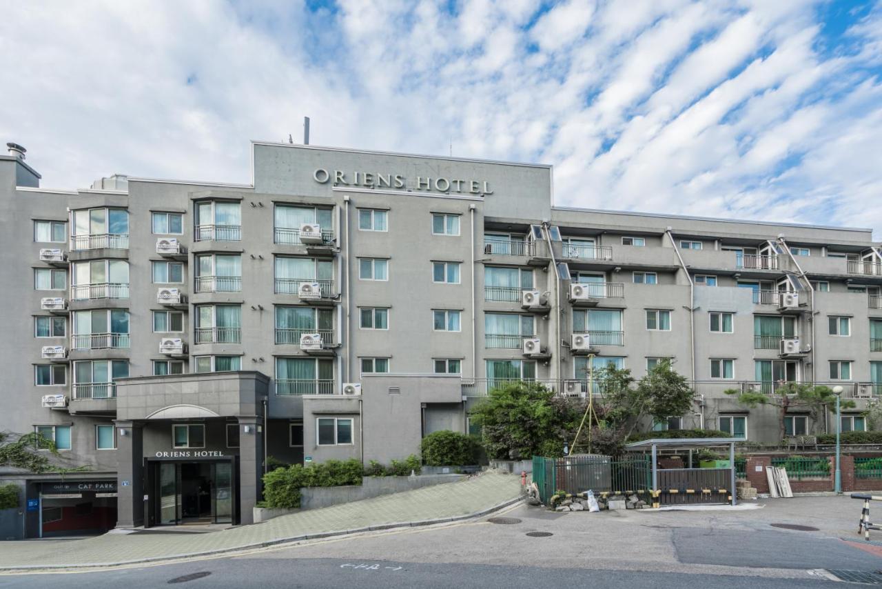 Oriens Hotel & Residences Myeongdong Seoul Bagian luar foto